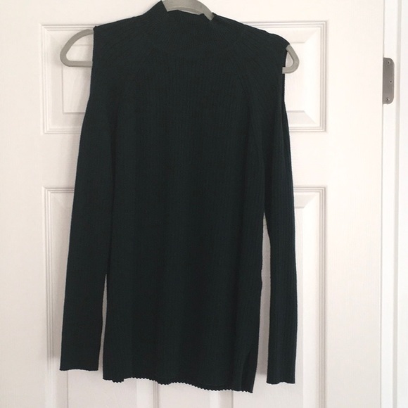 Chico’s Forest Green Mock Turtleneck Cold Shoulder Sweater. - Picture 1 of 5